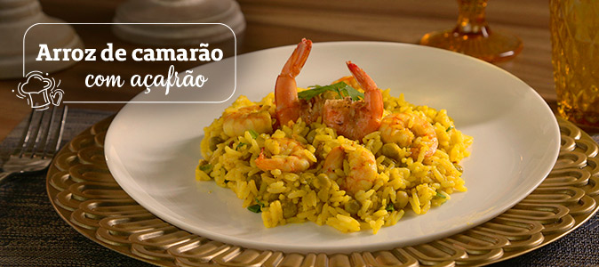 Arroz de camarão com açafrão 